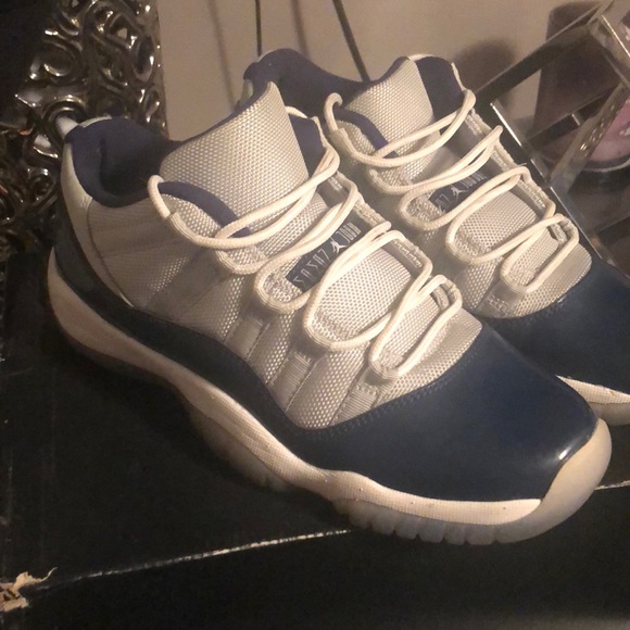 Georgetown 11s low - Picture 3 of 5
